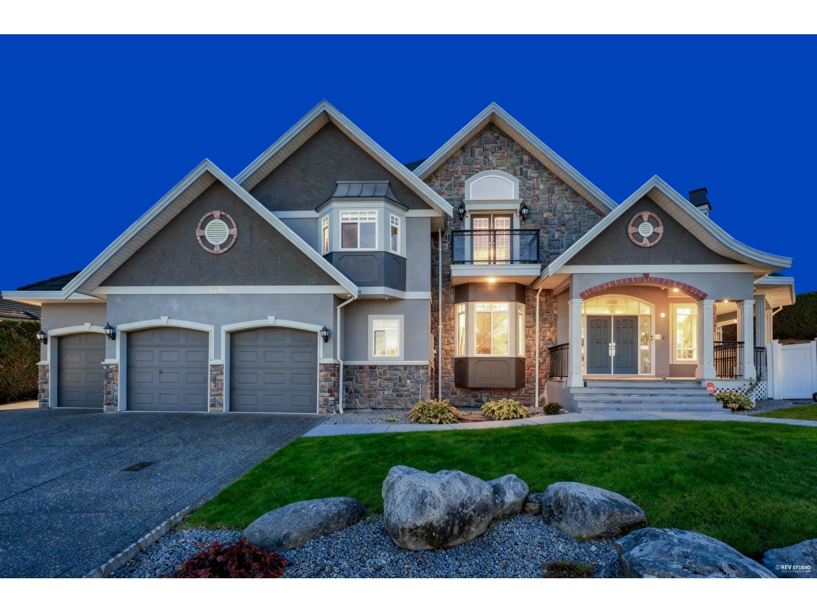 8593 171 STREET, Surrey, British Columbia