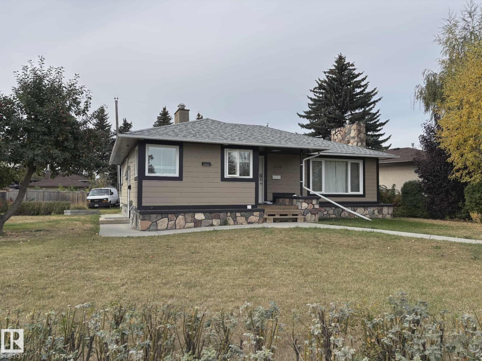 13538 127 St Nw, Edmonton, Alberta  T5L 1B9 - Photo 2 - E4461412