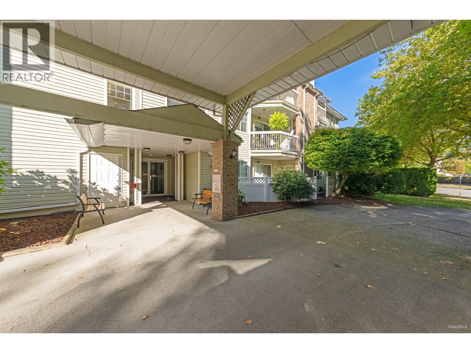 301 22514 116 Avenue, Maple Ridge, British Columbia  V2X 0N8 - Photo 31 - R3056921