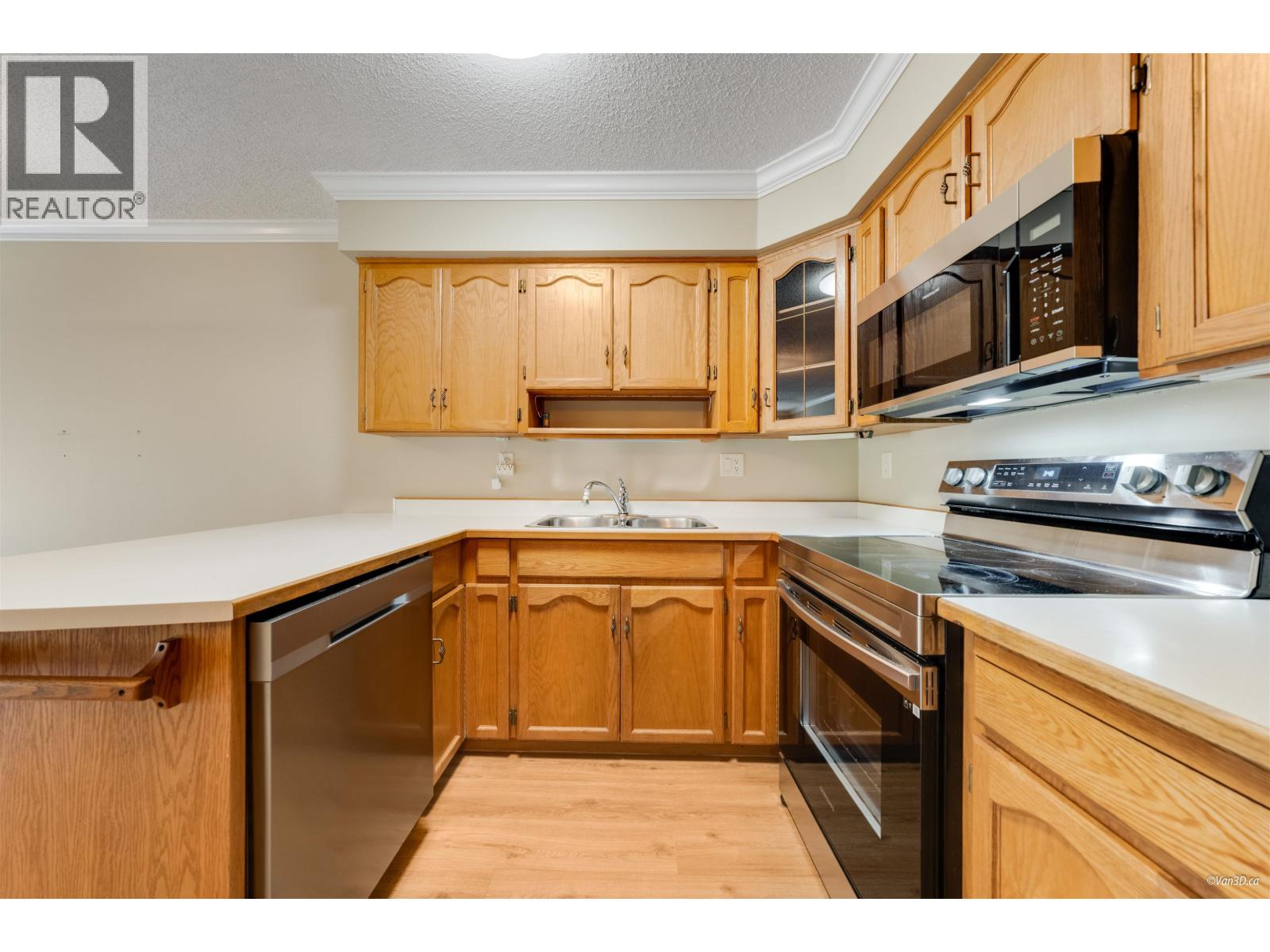 301 22514 116 Avenue, Maple Ridge, British Columbia  V2X 0N8 - Photo 11 - R3056921