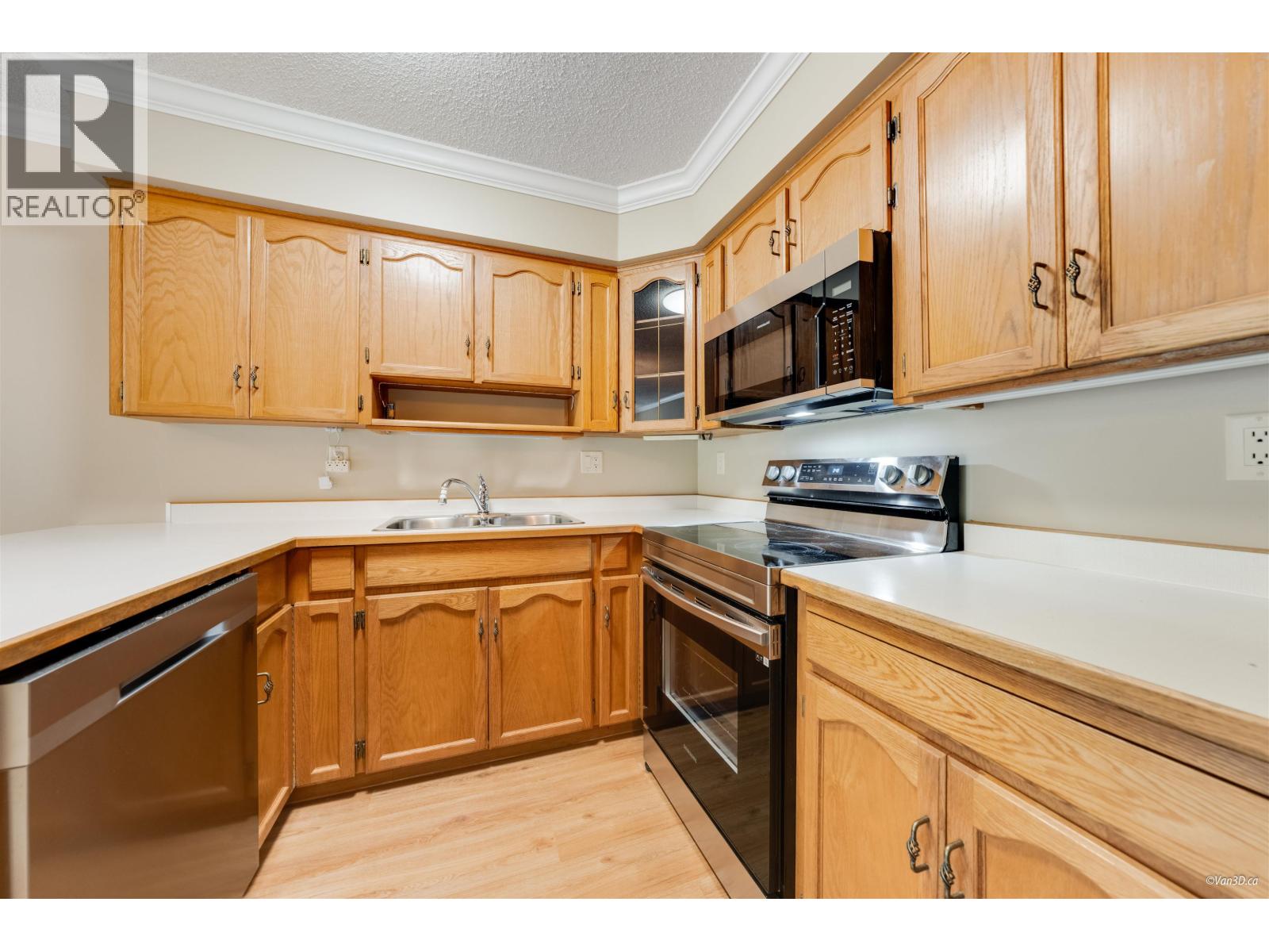 301 22514 116 Avenue, Maple Ridge, British Columbia  V2X 0N8 - Photo 12 - R3056921