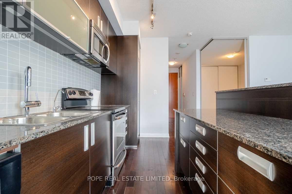 803 - 205 Frederick Street, Toronto, Ontario  M5A 4V3 - Photo 5 - C12453290