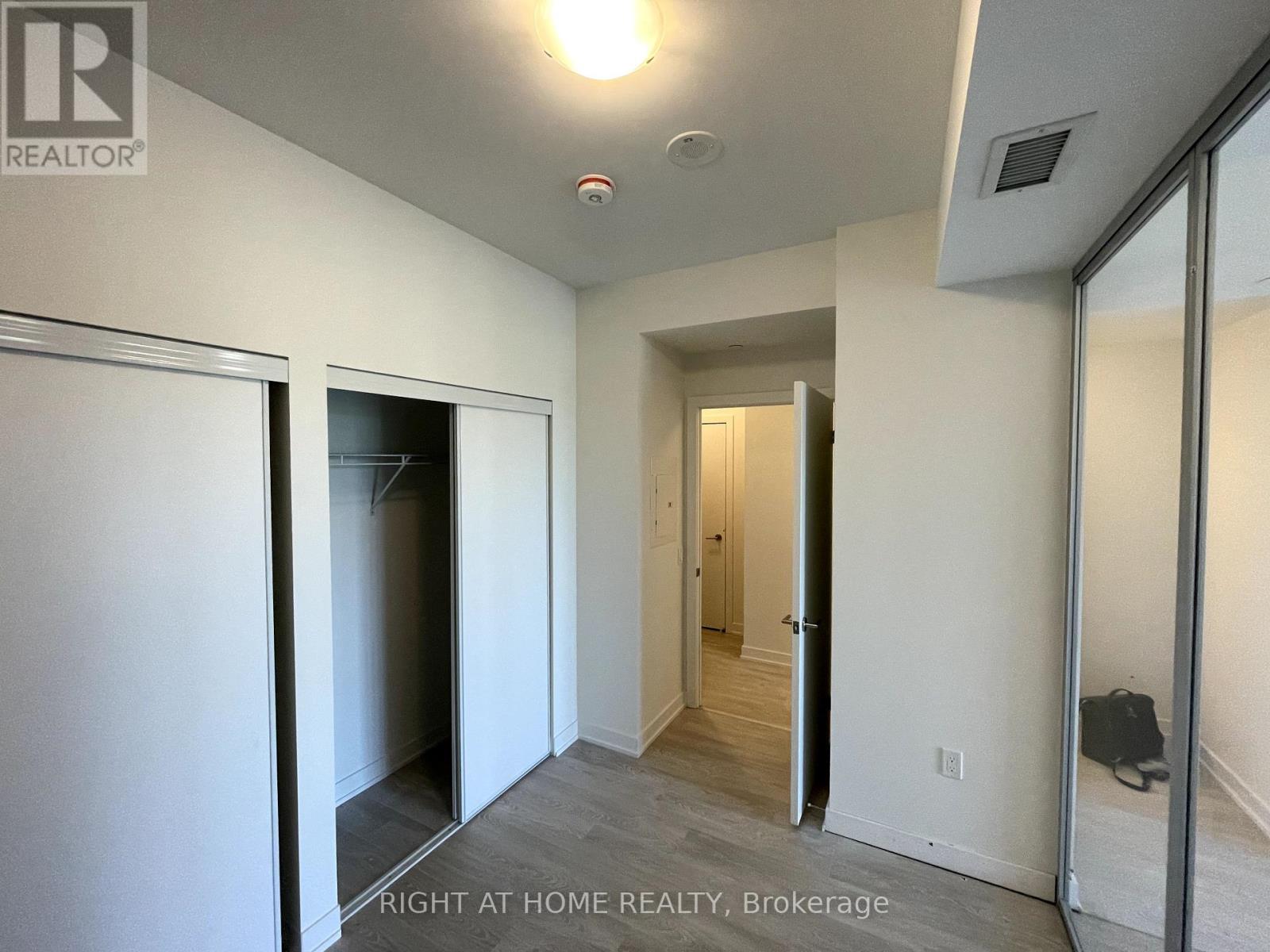 414 - 1 Kyle Lowry Road, Toronto, Ontario  M3C 1H7 - Photo 14 - C12453291