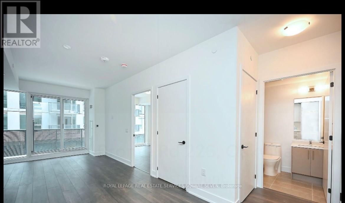 226 - 2450 Old Bronte Road, Oakville, Ontario  L6M 5P6 - Photo 7 - W12439255