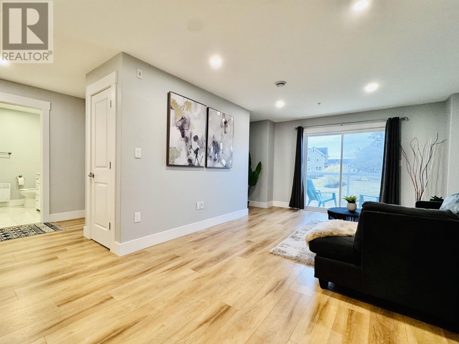 305 24 Gilbert Drive, East Royalty, Prince Edward Island  C1C 0W2 - Photo 8 - 202525471