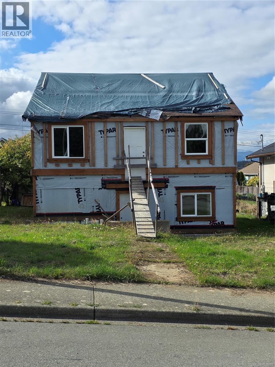 3218 7th Ave, Port Alberni, British Columbia