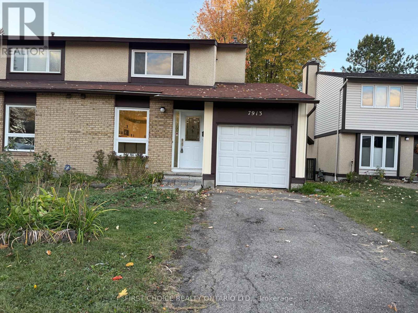 7913 Jeanne D'arc Boulevard, Ottawa, Ontario  K1C 2C7 - Photo 1 - X12453304