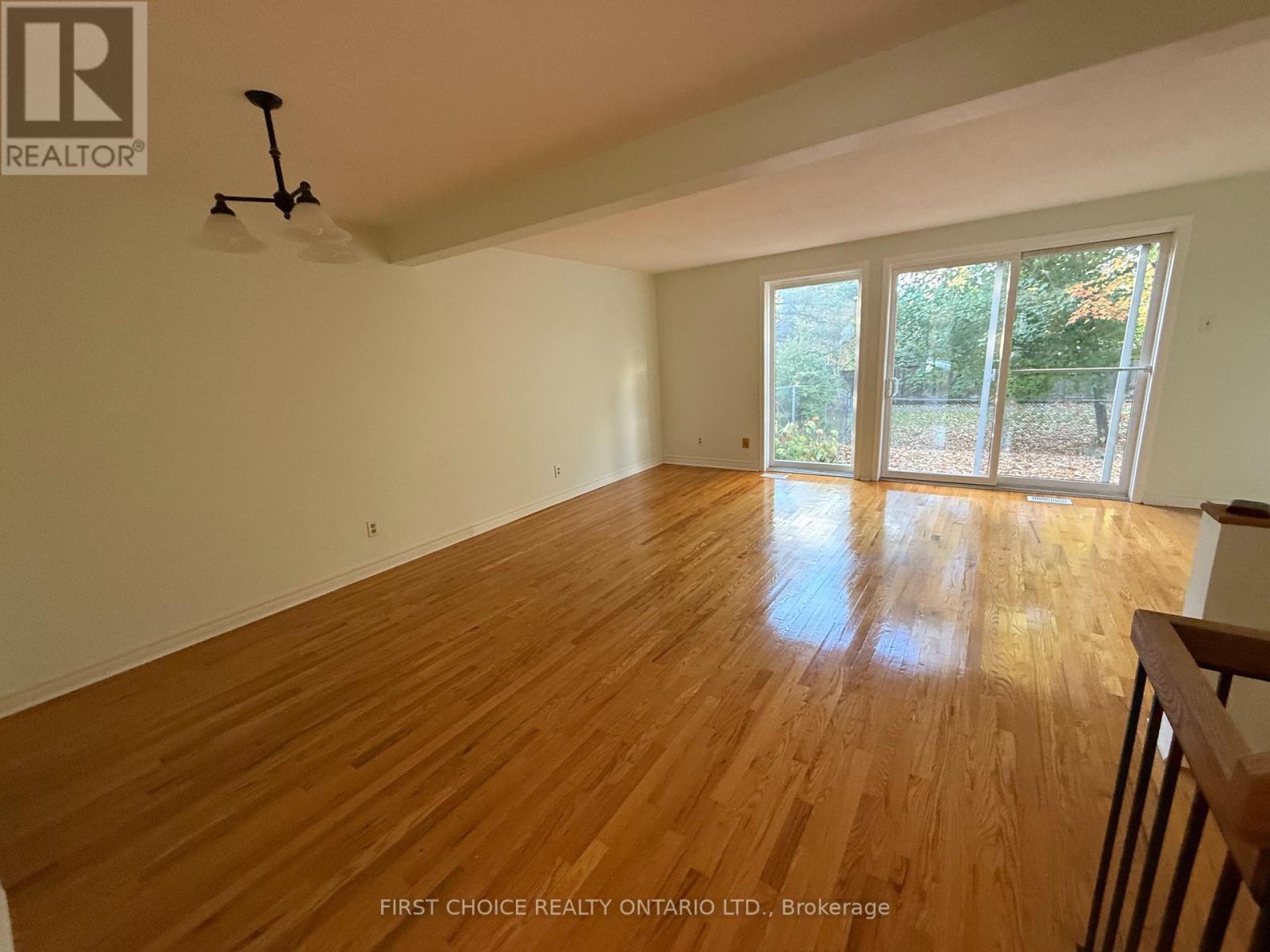 7913 Jeanne D'arc Boulevard, Ottawa, Ontario  K1C 2C7 - Photo 12 - X12453304