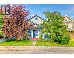 128 Erin Meadow Way Se Erin Woods, Calgary, Ca