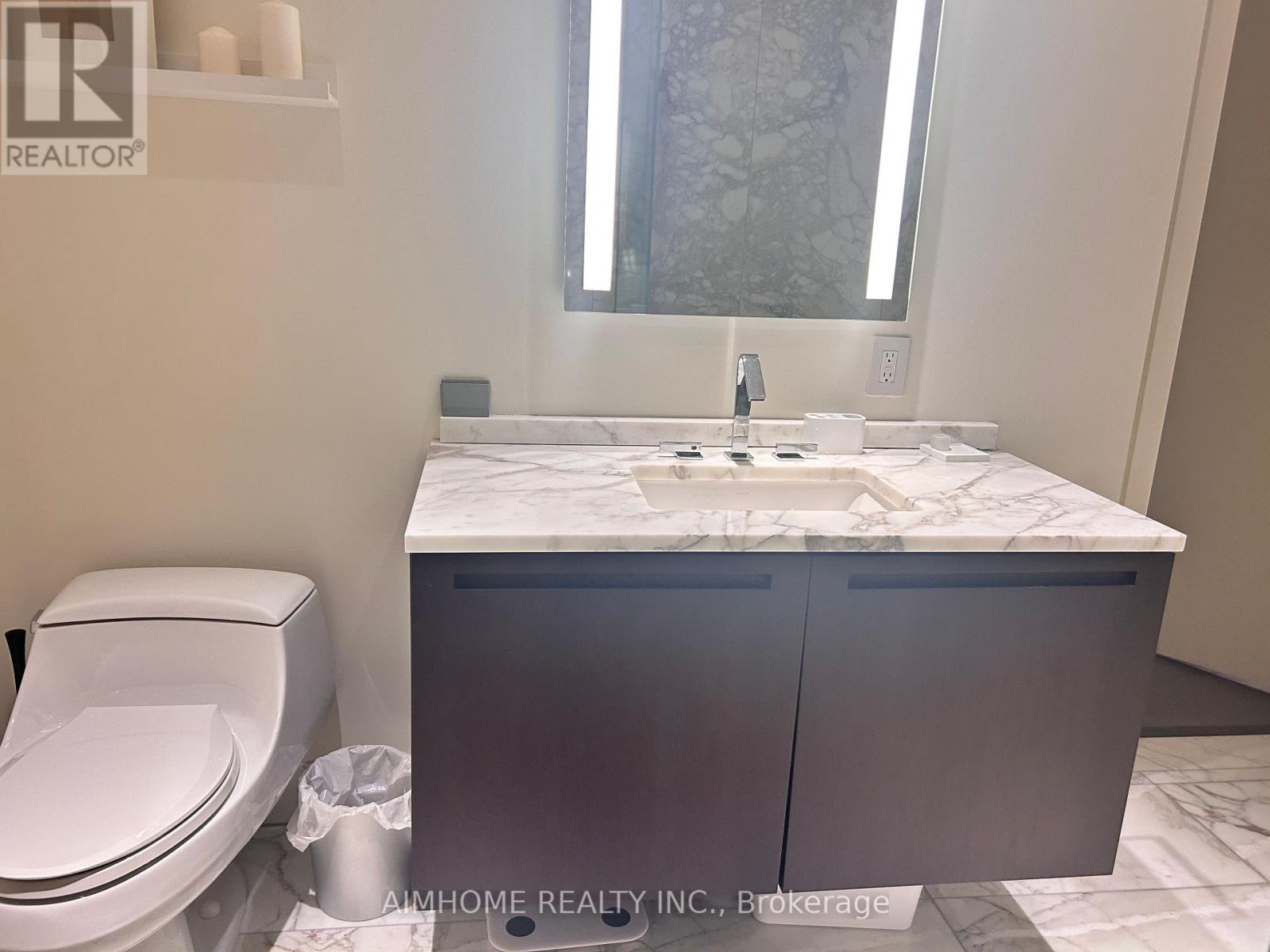 3604 - 180 UNIVERSITY AVENUE, Toronto, Ontario
