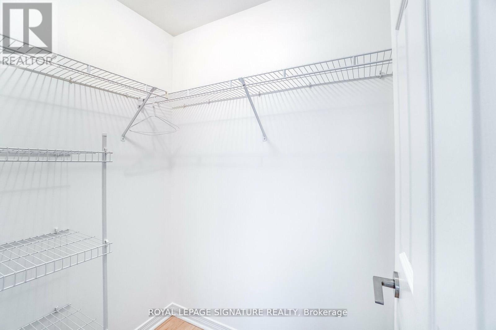 403 - 736 Spadina Avenue, Toronto, Ontario  M5S 2J6 - Photo 8 - C12453308