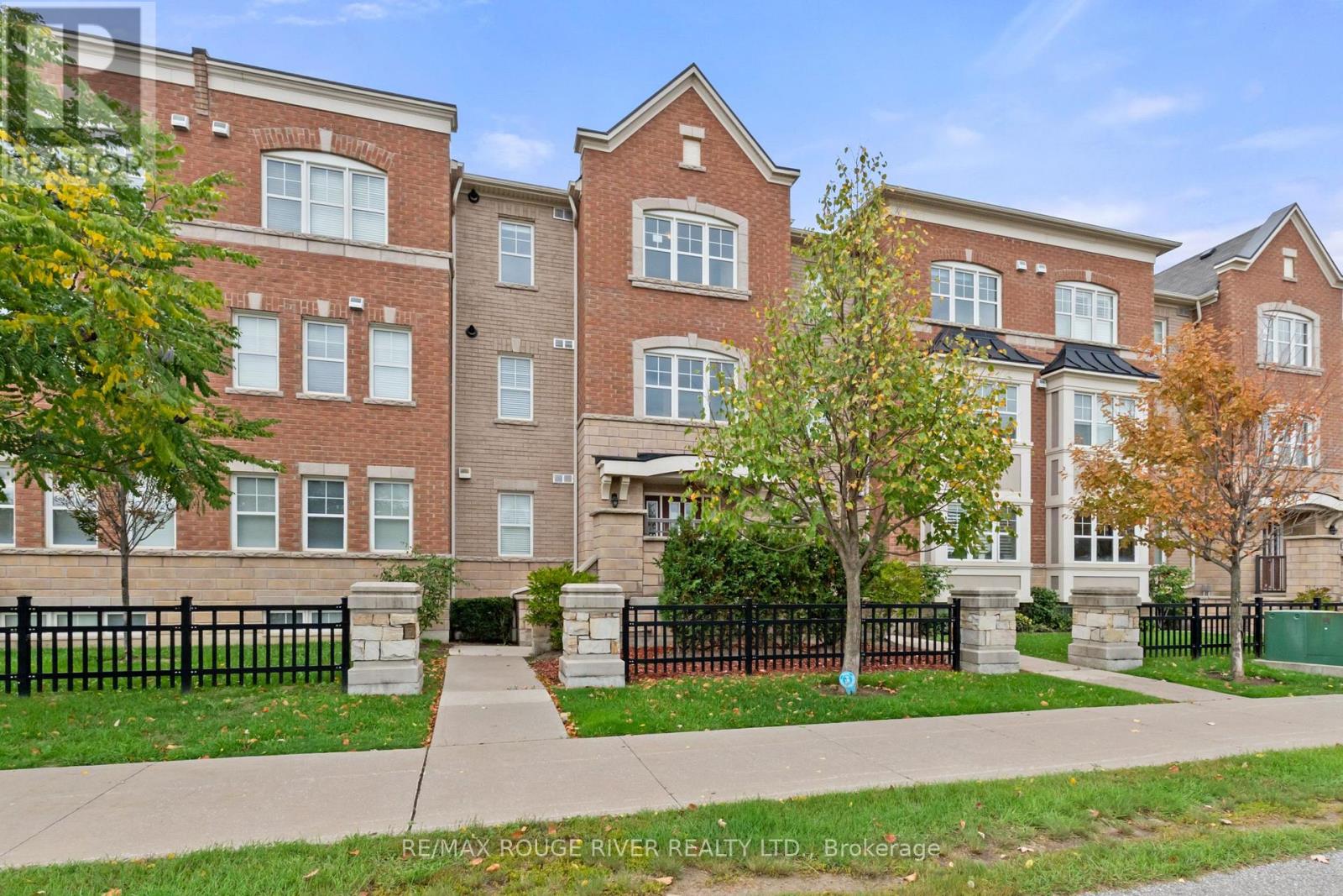 304 - 1725 Pure Springs Boulevard, Pickering, Ontario  L1X 0C4 - Photo 2 - E12453309