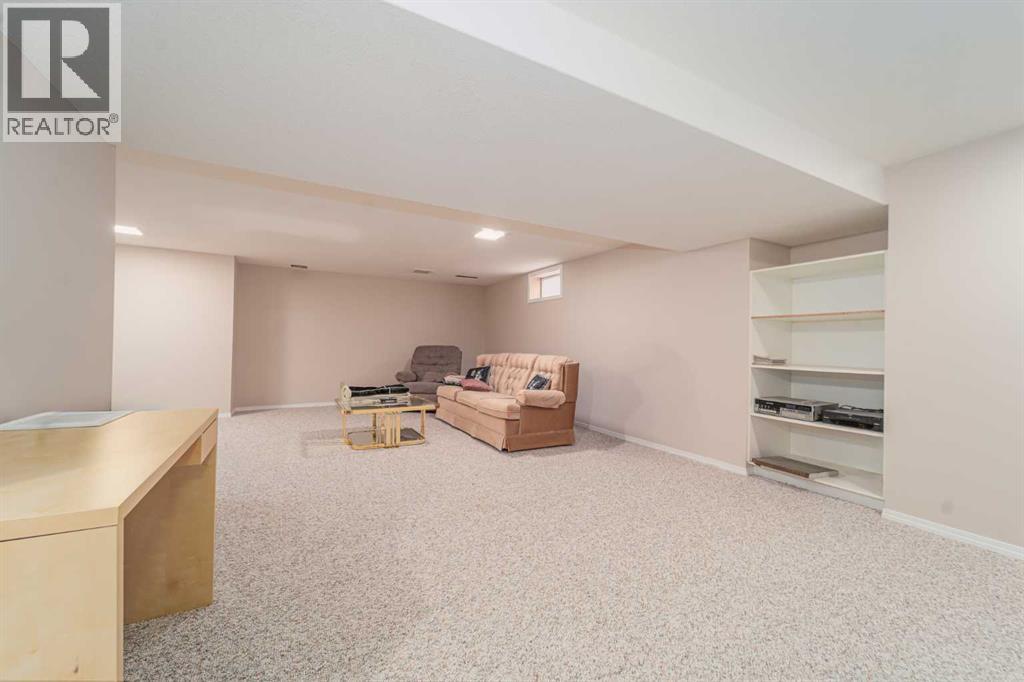 1034 Cameron Road S, Lethbridge, Alberta  T1K 4B3 - Photo 27 - A2259711