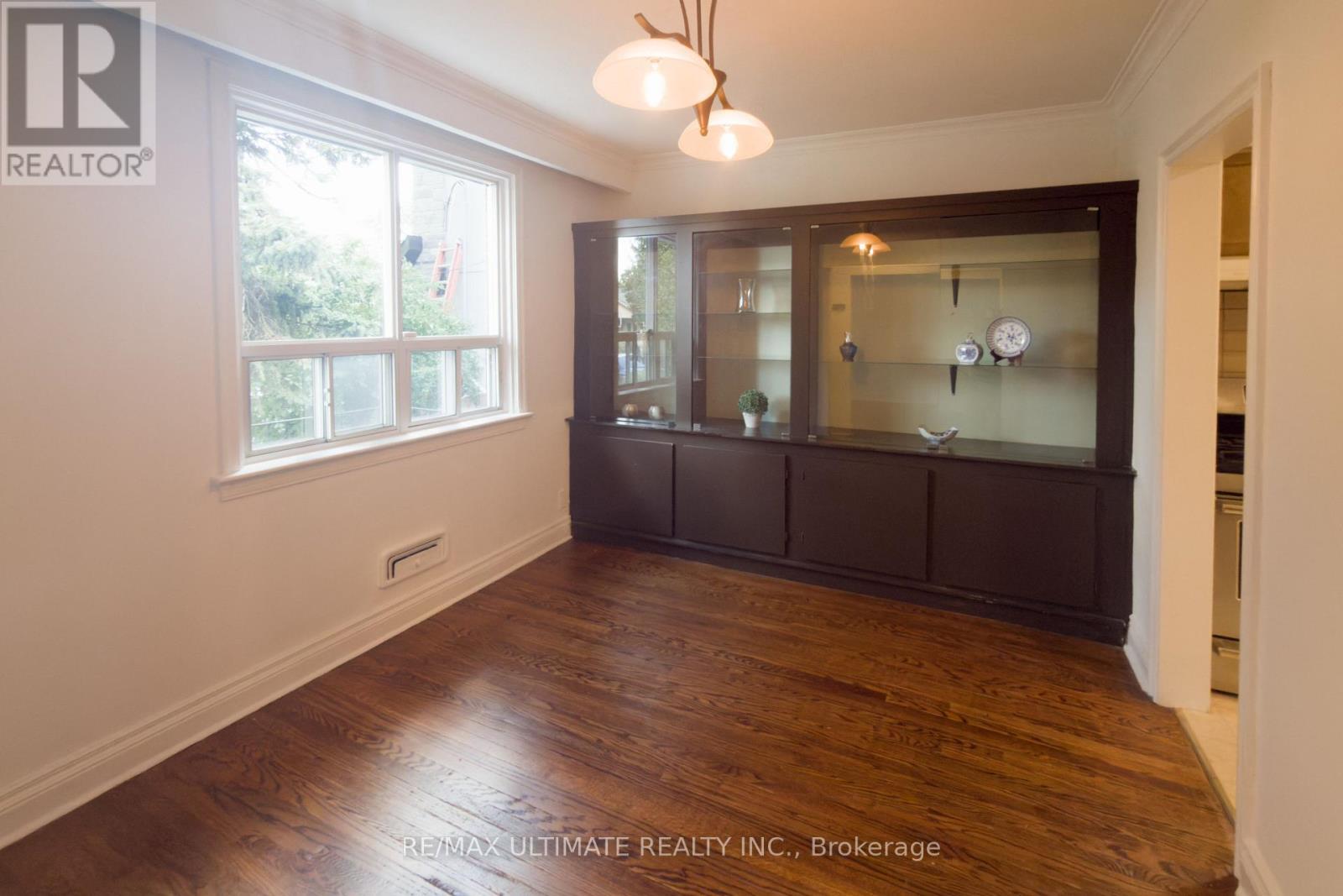 110 De Quincy Boulevard, Toronto, Ontario  M3H 1Y9 - Photo 4 - C12450587