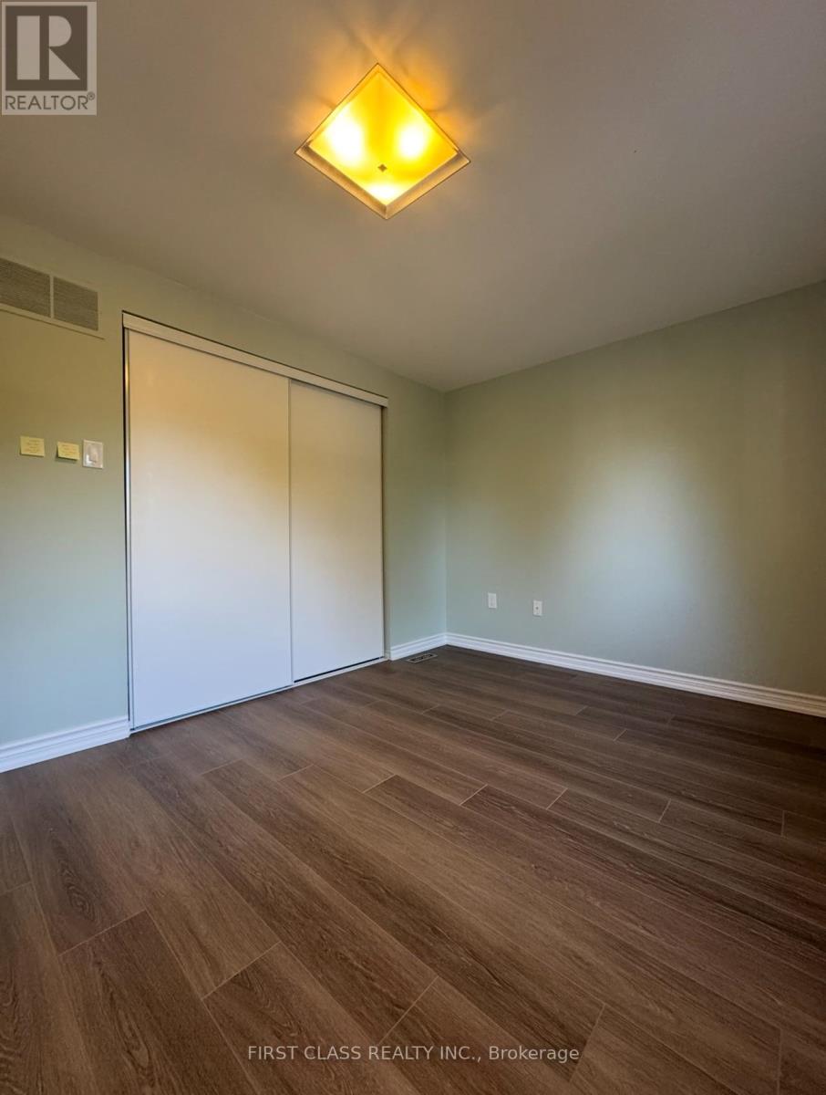 Master B - 11 Markville Road, Markham, Ontario  L3R 4V5 - Photo 2 - N12453298