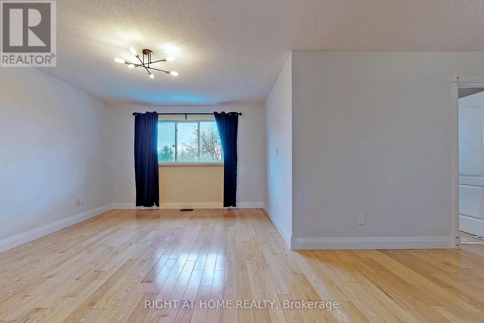 24 Antique Drive, Richmond Hill, Ontario  L4E 3X5 - Photo 17 - N12453302
