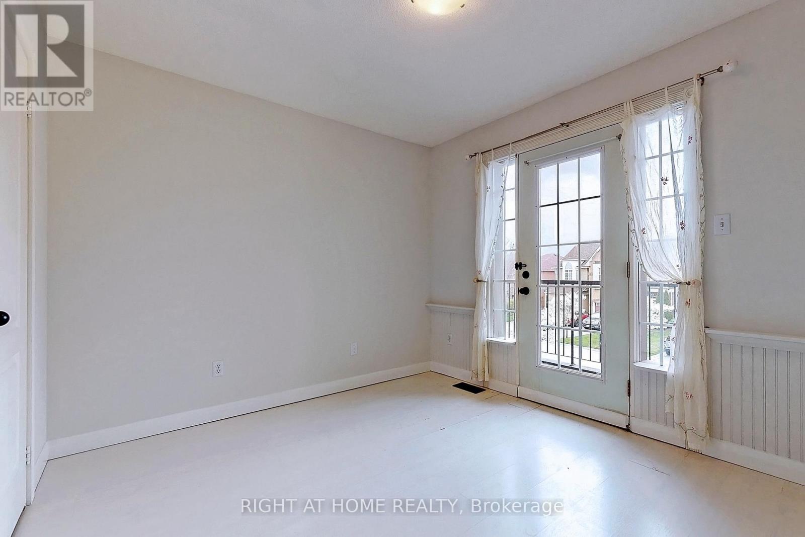 24 Antique Drive, Richmond Hill, Ontario  L4E 3X5 - Photo 23 - N12453302