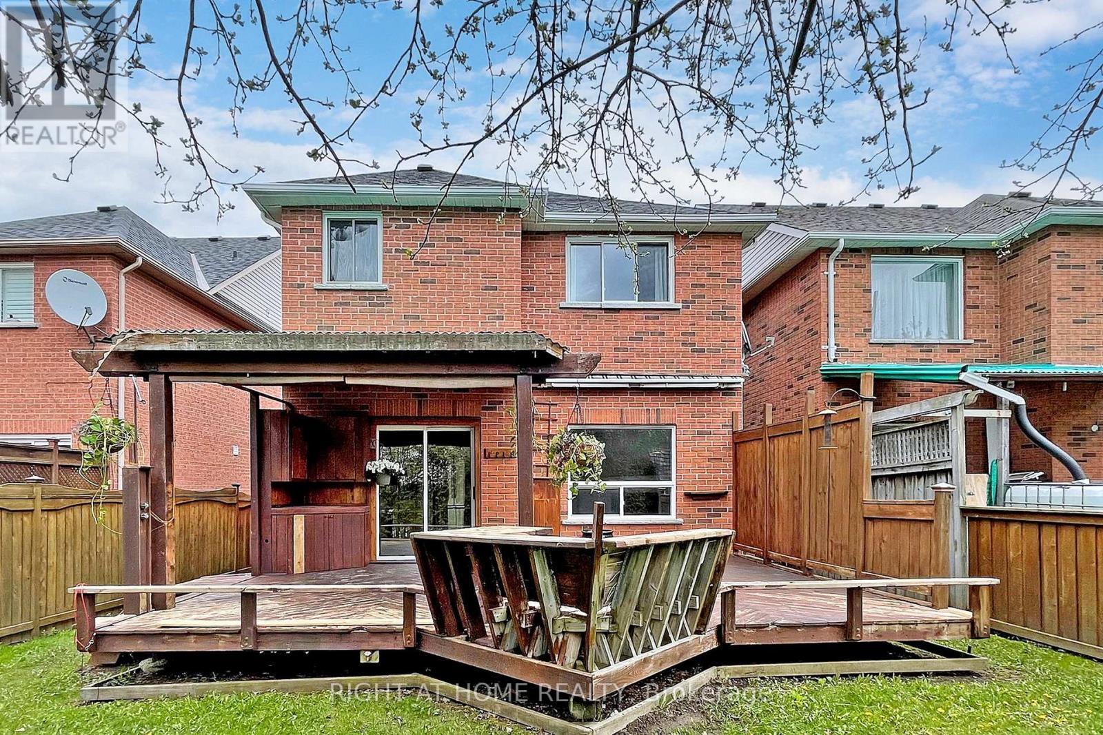 24 Antique Drive, Richmond Hill, Ontario  L4E 3X5 - Photo 28 - N12453302