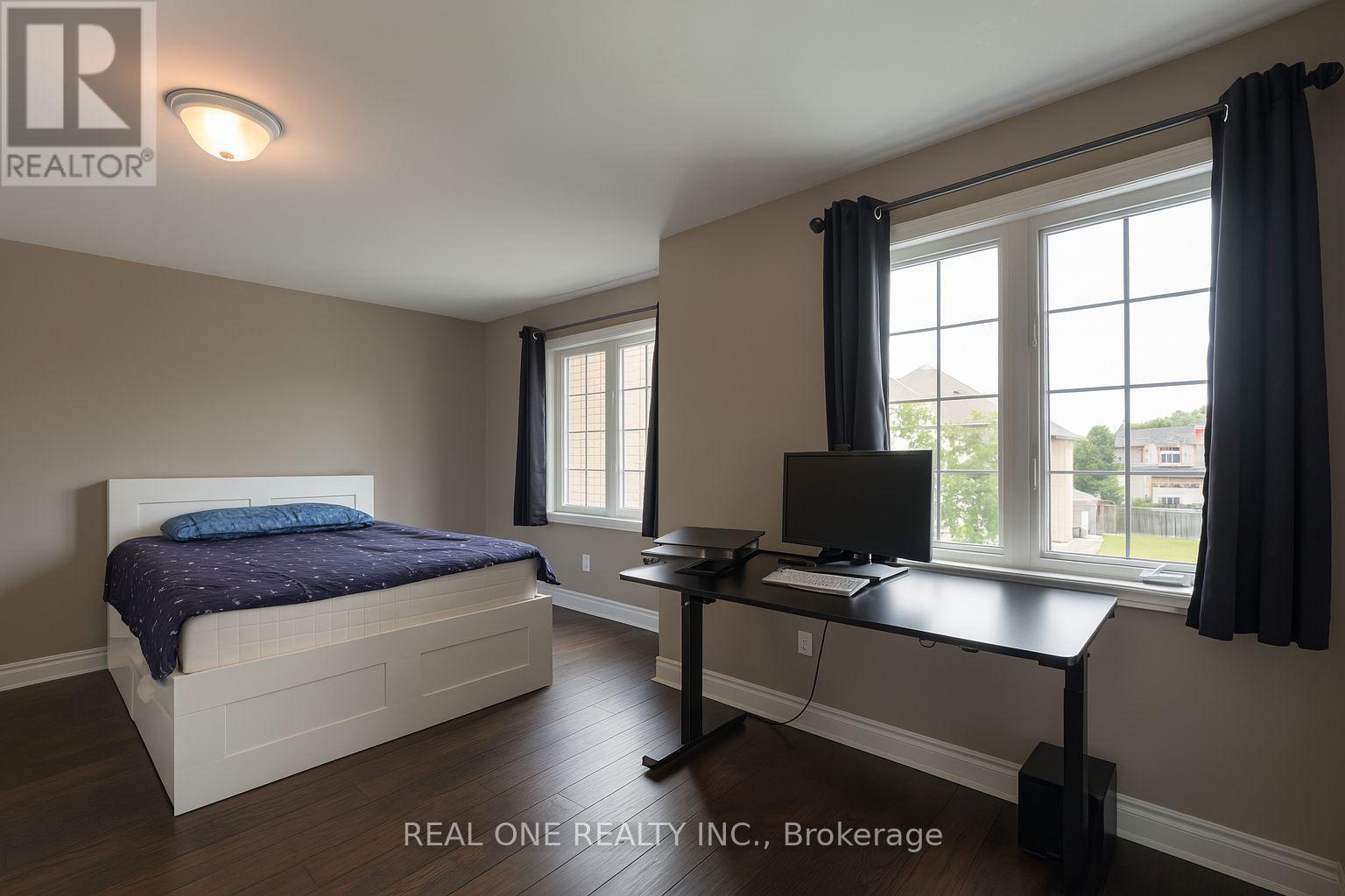 998 Wilbur Pipher Circle, Newmarket, Ontario  L3X 0G5 - Photo 21 - N12453312