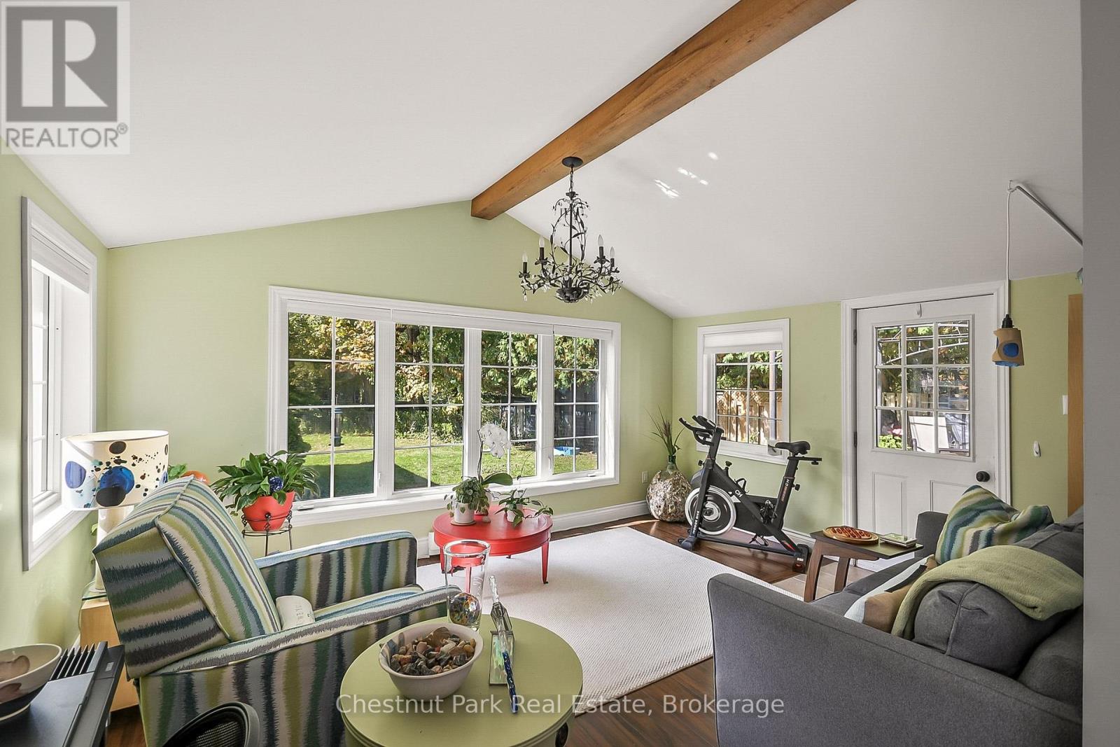 1226 Milford Bay Road, Muskoka Lakes, Ontario  P0B 1E0 - Photo 2 - X12453327