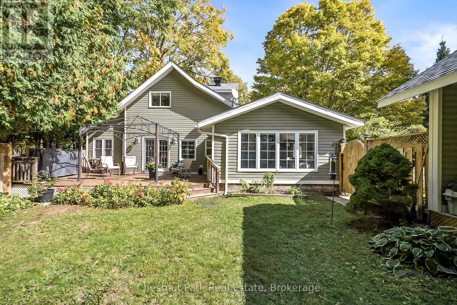 1226 Milford Bay Road, Muskoka Lakes, Ontario  P0B 1E0 - Photo 5 - X12453327
