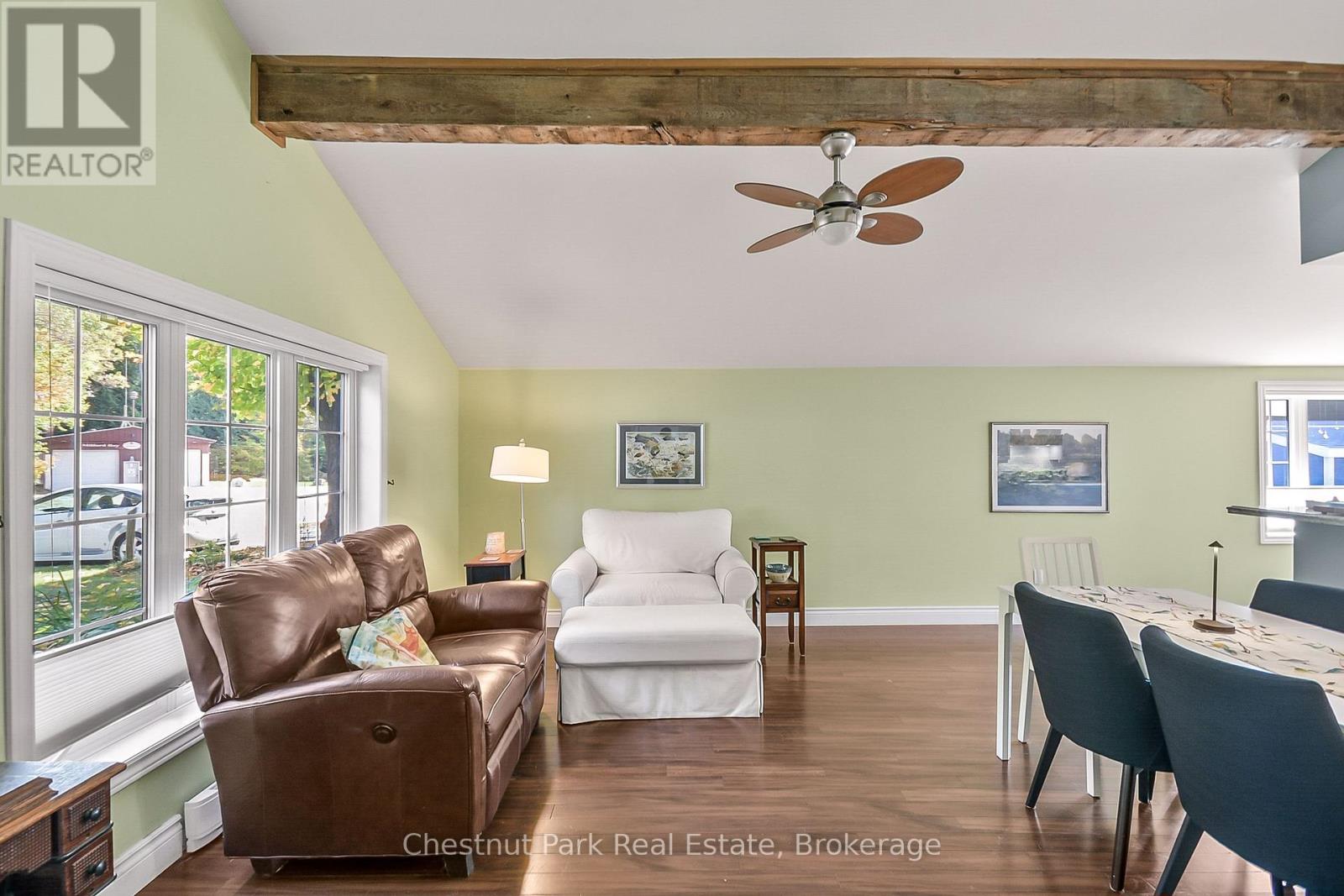 1226 Milford Bay Road, Muskoka Lakes, Ontario  P0B 1E0 - Photo 9 - X12453327