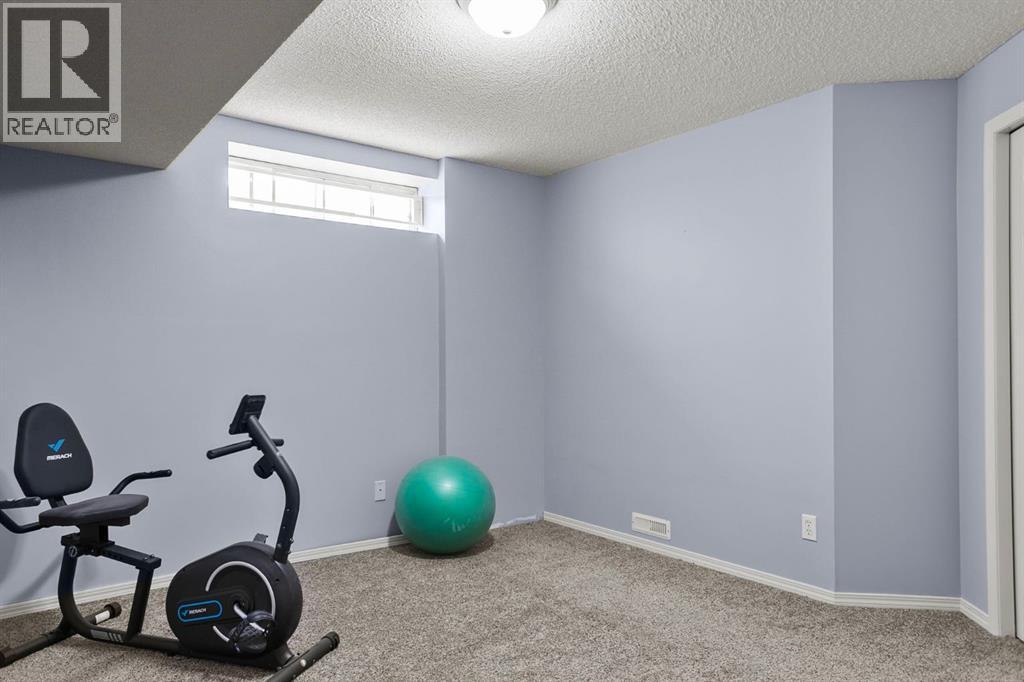 20 Tuscarora Place Nw, Calgary, Alberta  T3L 2G1 - Photo 29 - A2261026