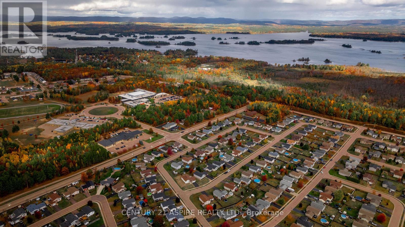 3 Morning Star Street, Petawawa, Ontario  K8H 0A1 - Photo 13 - X12453324