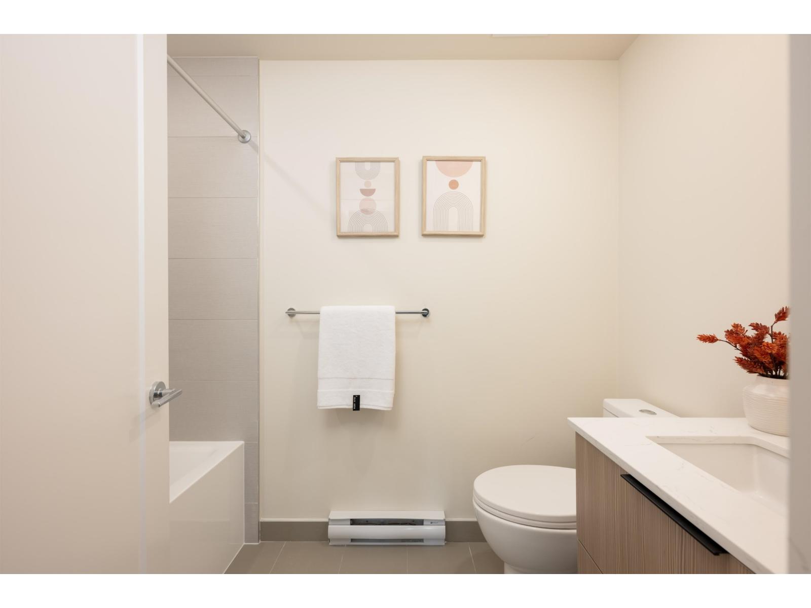 511 5398 207 Street, Langley, British Columbia  V3A 2G1 - Photo 17 - R3026093