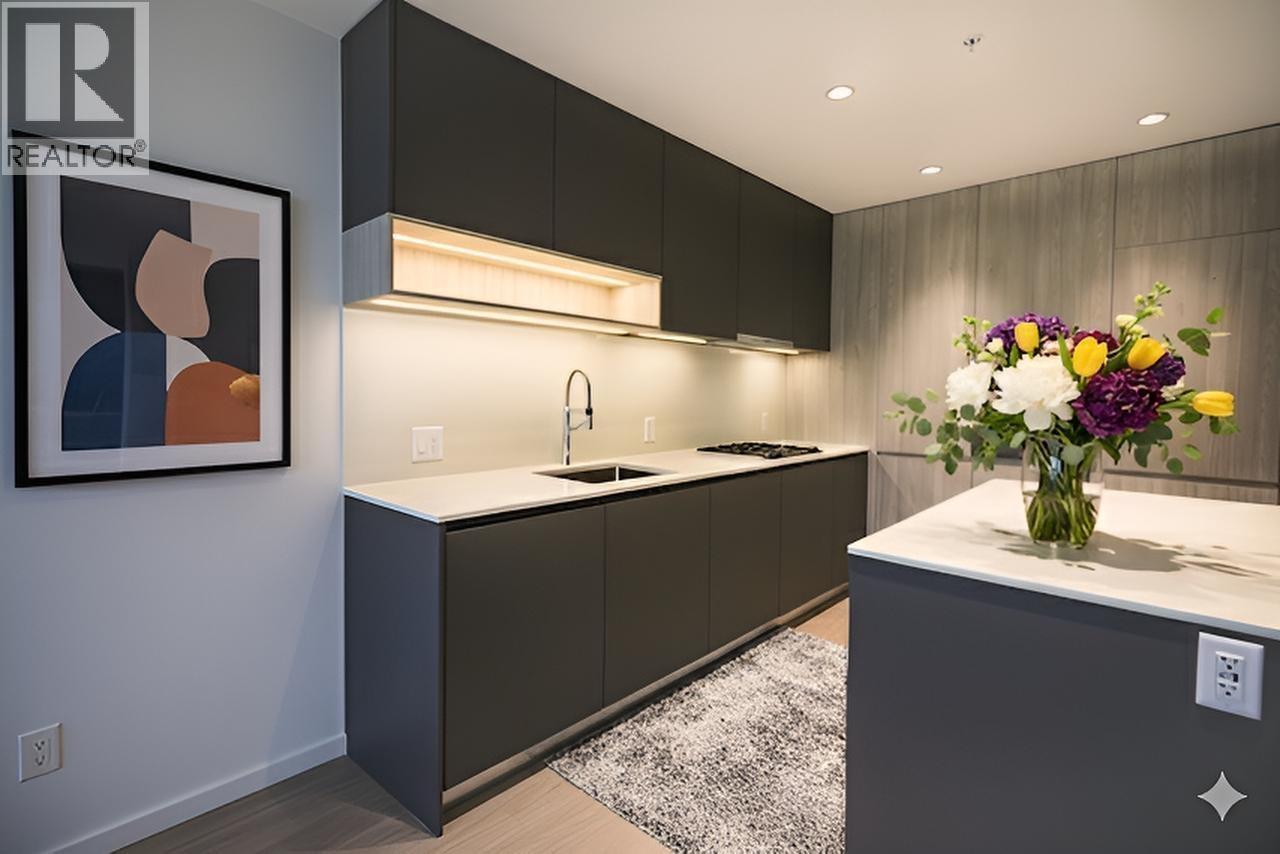 642 6500 Minoru Boulevard, Richmond, British Columbia  V6Y 0N2 - Photo 2 - R3056987