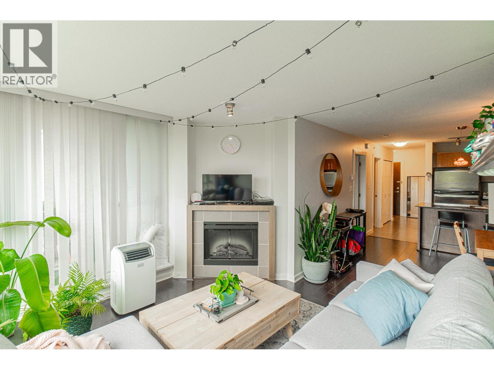 1205 4888 Brentwood Drive, Burnaby, British Columbia  V5C 0C6 - Photo 4 - R3056990