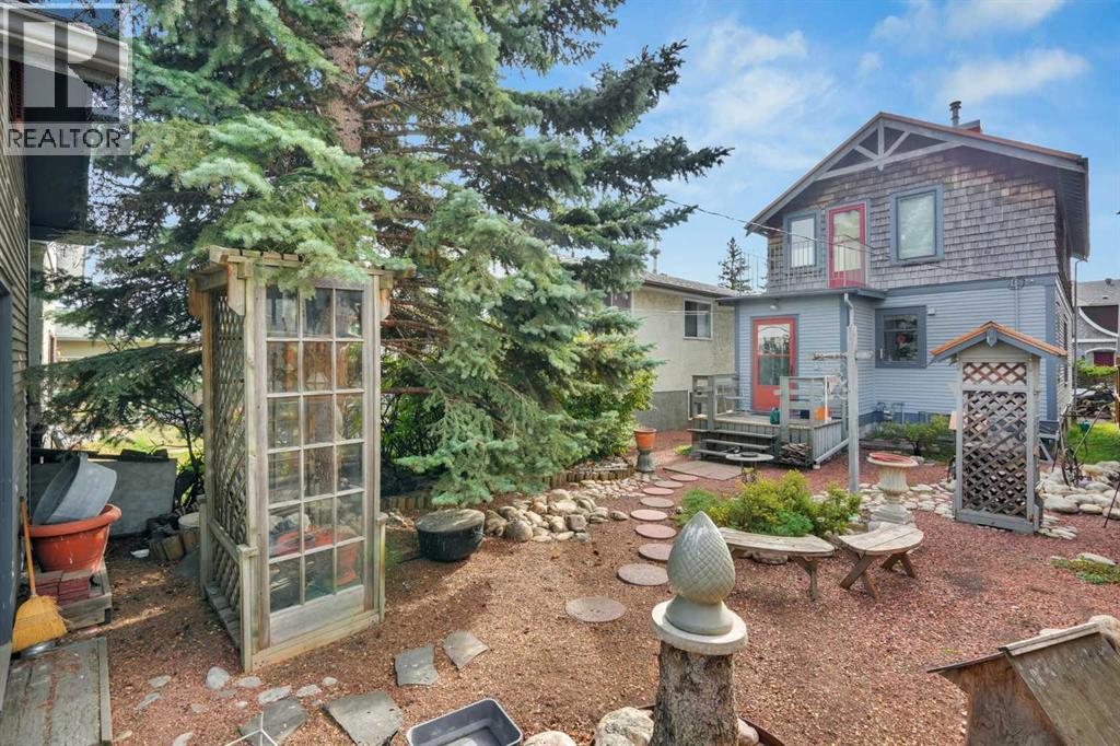 2028 5 Avenue Nw, Calgary, Alberta  T2N 0S3 - Photo 5 - A2262425