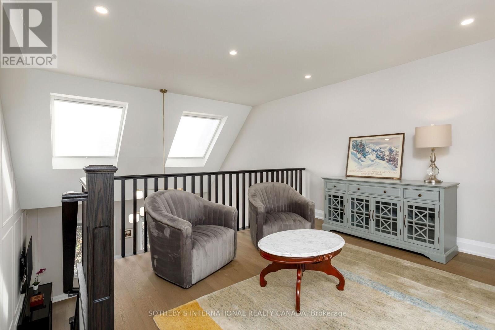 262 Spadina Road, Toronto, Ontario  M5R 2V1 - Photo 22 - C12453314