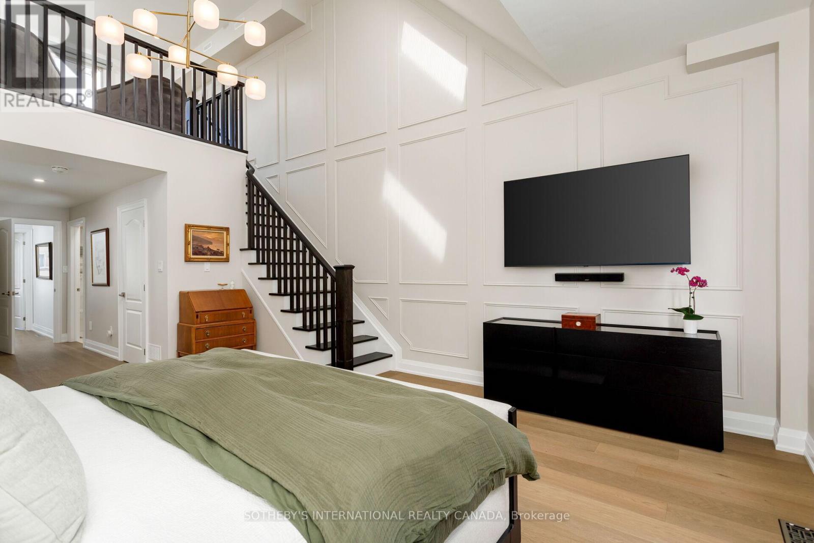 262 Spadina Road, Toronto, Ontario  M5R 2V1 - Photo 21 - C12453314
