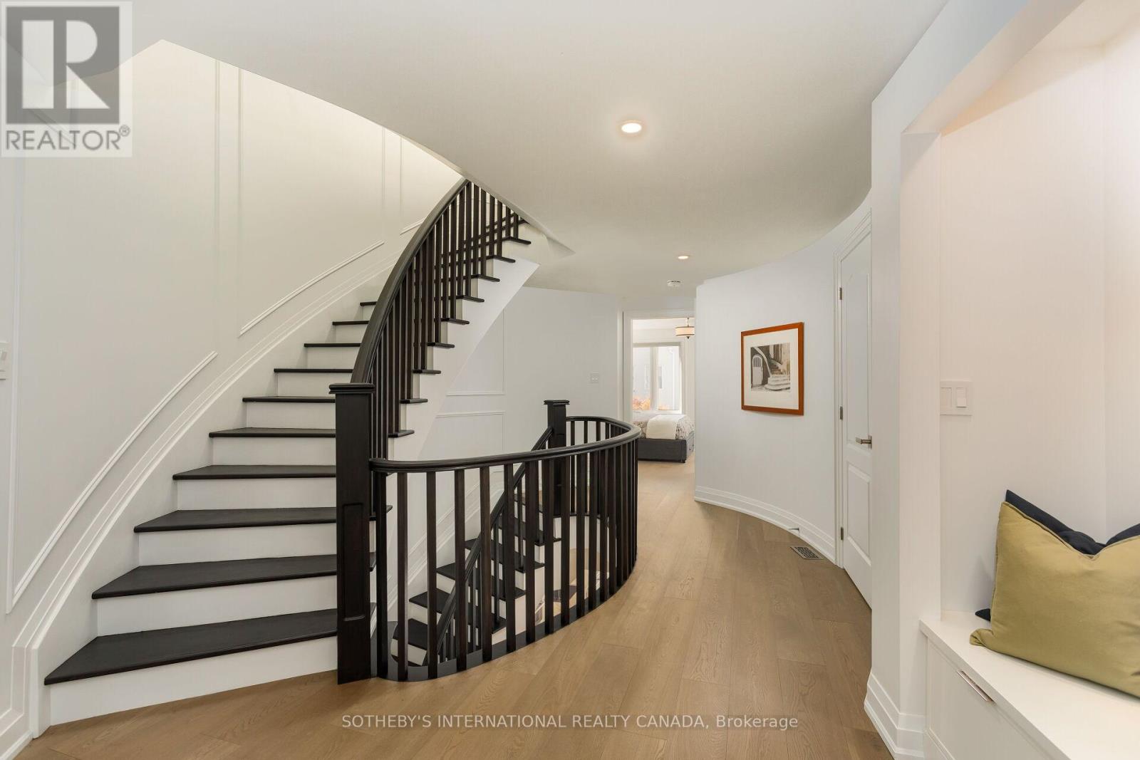 262 Spadina Road, Toronto, Ontario  M5R 2V1 - Photo 18 - C12453314
