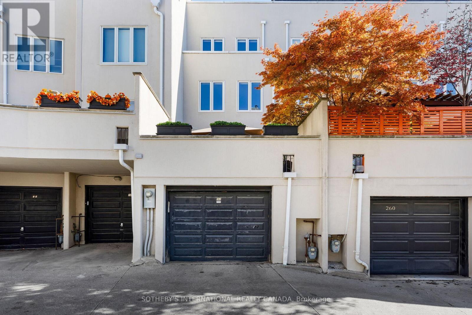 262 Spadina Road, Toronto, Ontario  M5R 2V1 - Photo 35 - C12453314