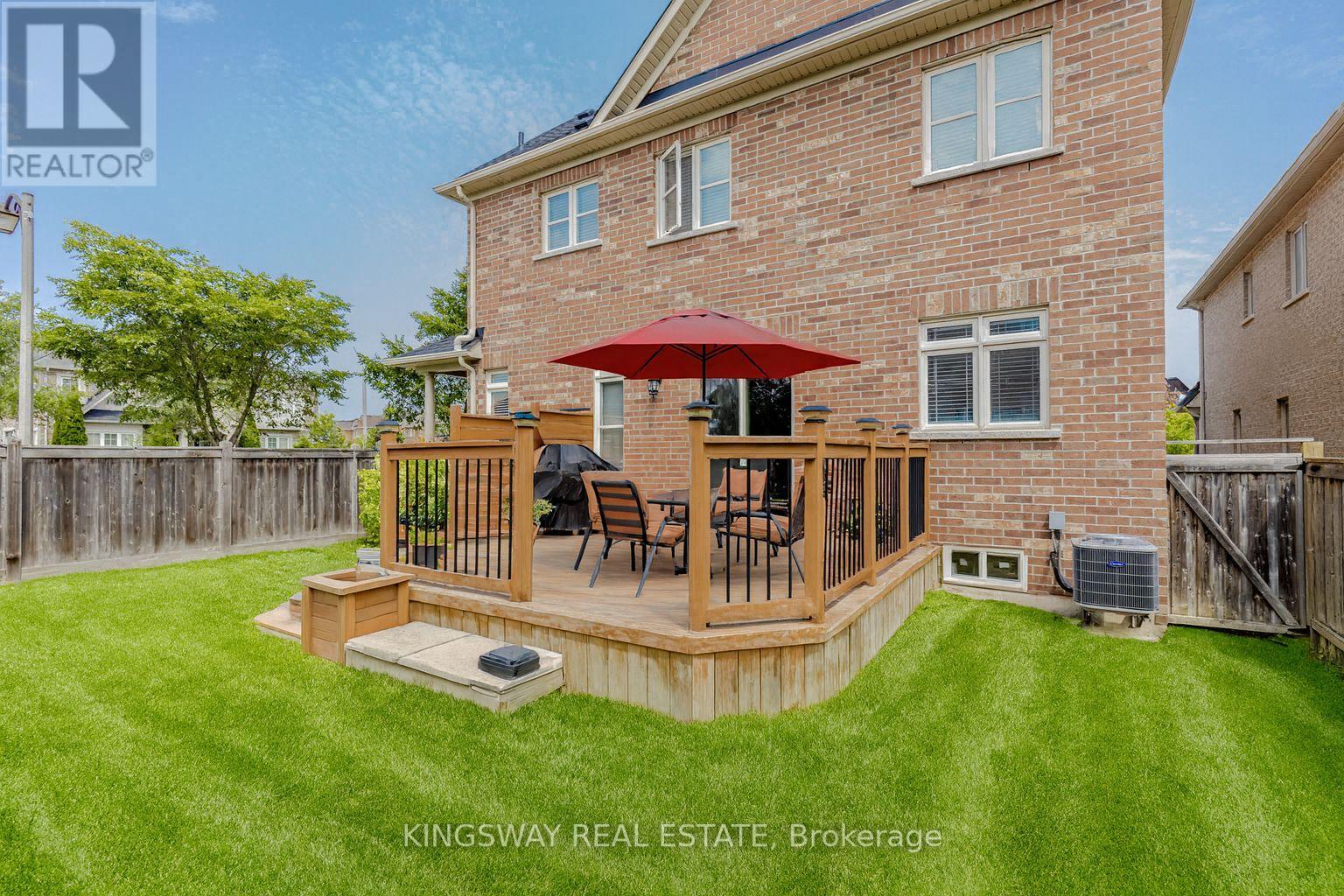 197 Ken Laushway Avenue, Whitchurch-Stouffville, Ontario  L4A 0S6 - Photo 23 - N12453317