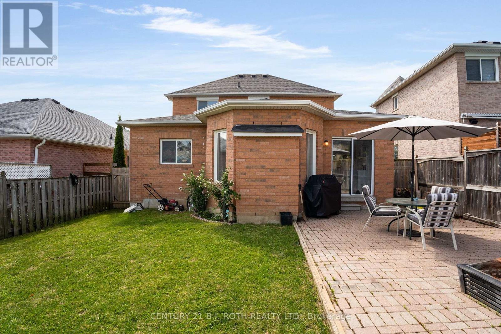 2007 Webster Boulevard, Innisfil, Ontario  L9S 2A3 - Photo 37 - N12453319
