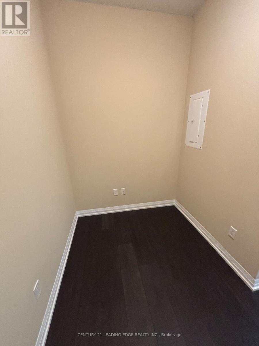 517 - 7895 Jane Street, Vaughan, Ontario  L4K 2M7 - Photo 5 - N12453323