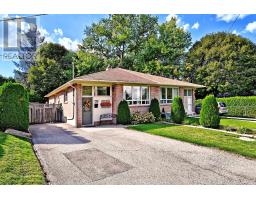 62 HAIDA DRIVE, Aurora, Ontario