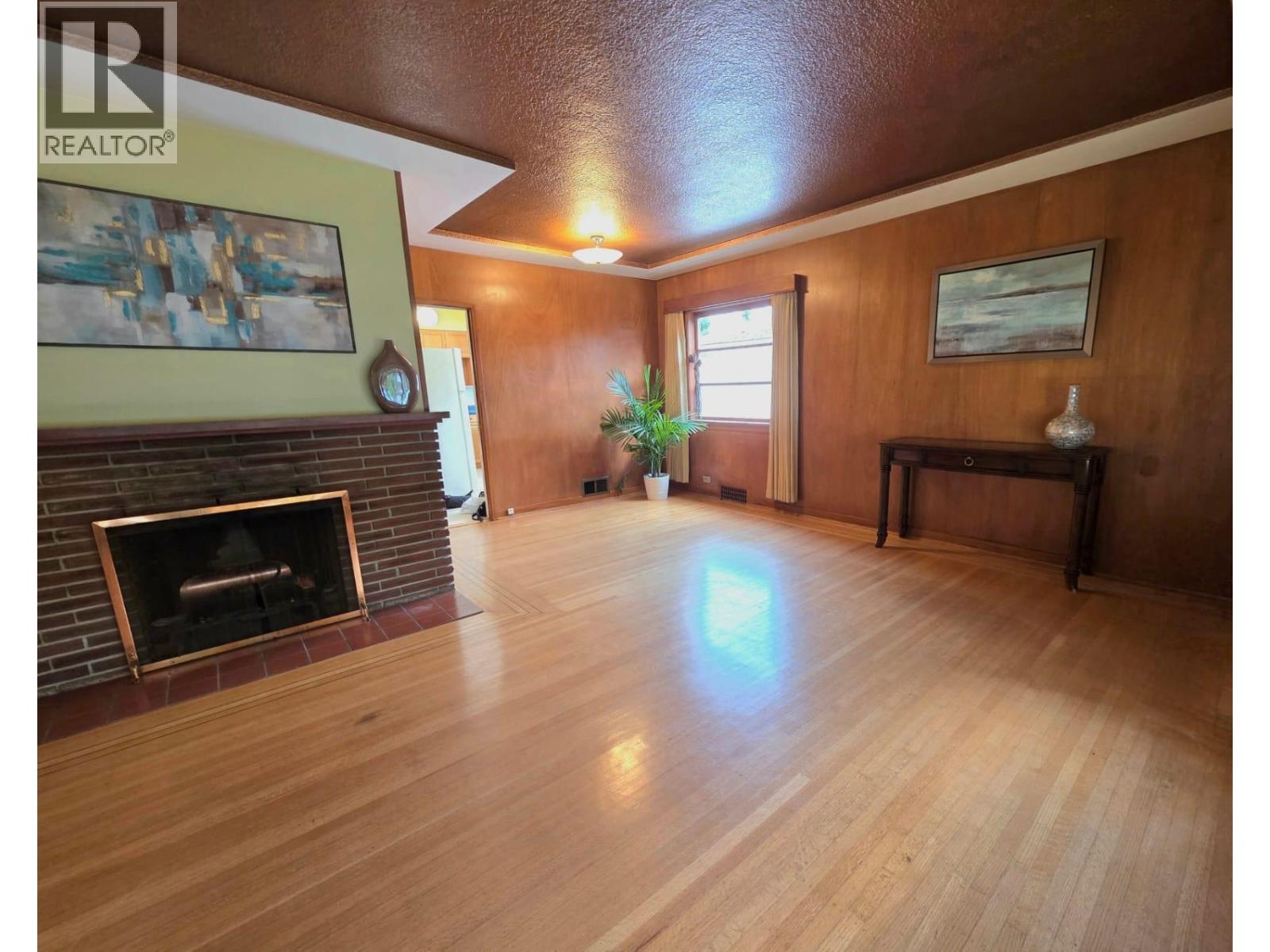 2725 E 52nd Avenue, Vancouver, British Columbia  V5S 1S9 - Photo 7 - R3056252