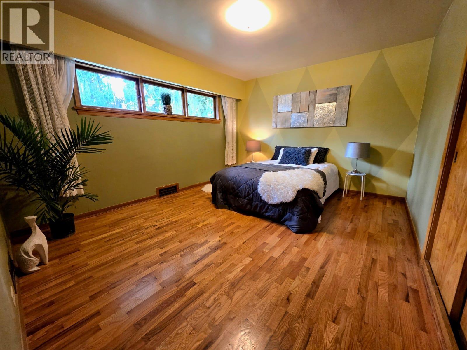 2725 E 52nd Avenue, Vancouver, British Columbia  V5S 1S9 - Photo 5 - R3056252