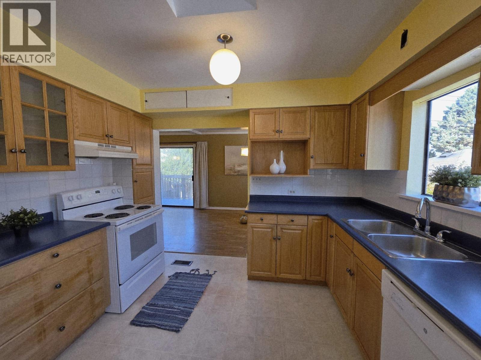 2725 E 52nd Avenue, Vancouver, British Columbia  V5S 1S9 - Photo 8 - R3056252