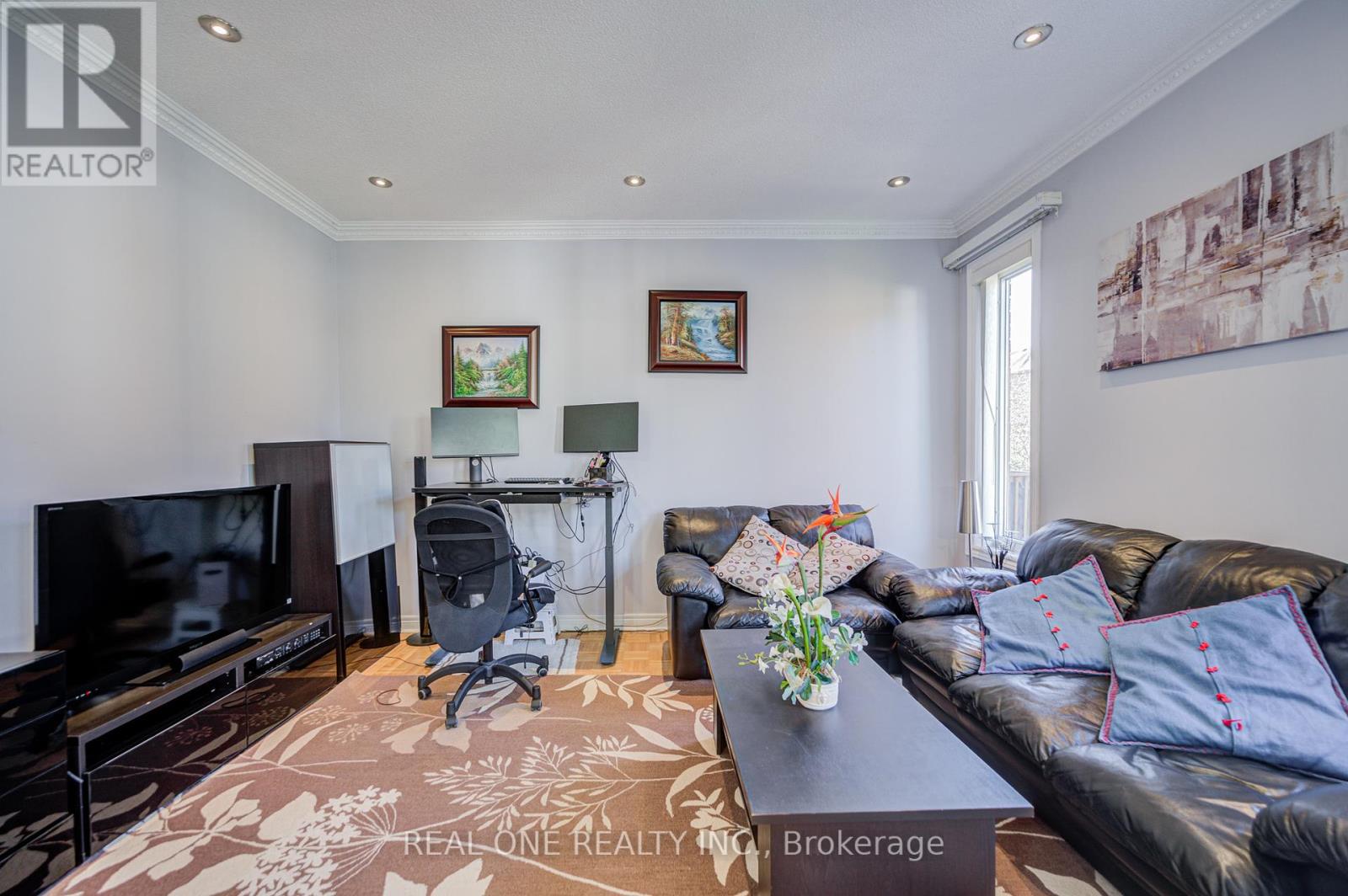 149 Paris Street, Mississauga, Ontario  L4Z 4H6 - Photo 13 - W12453321