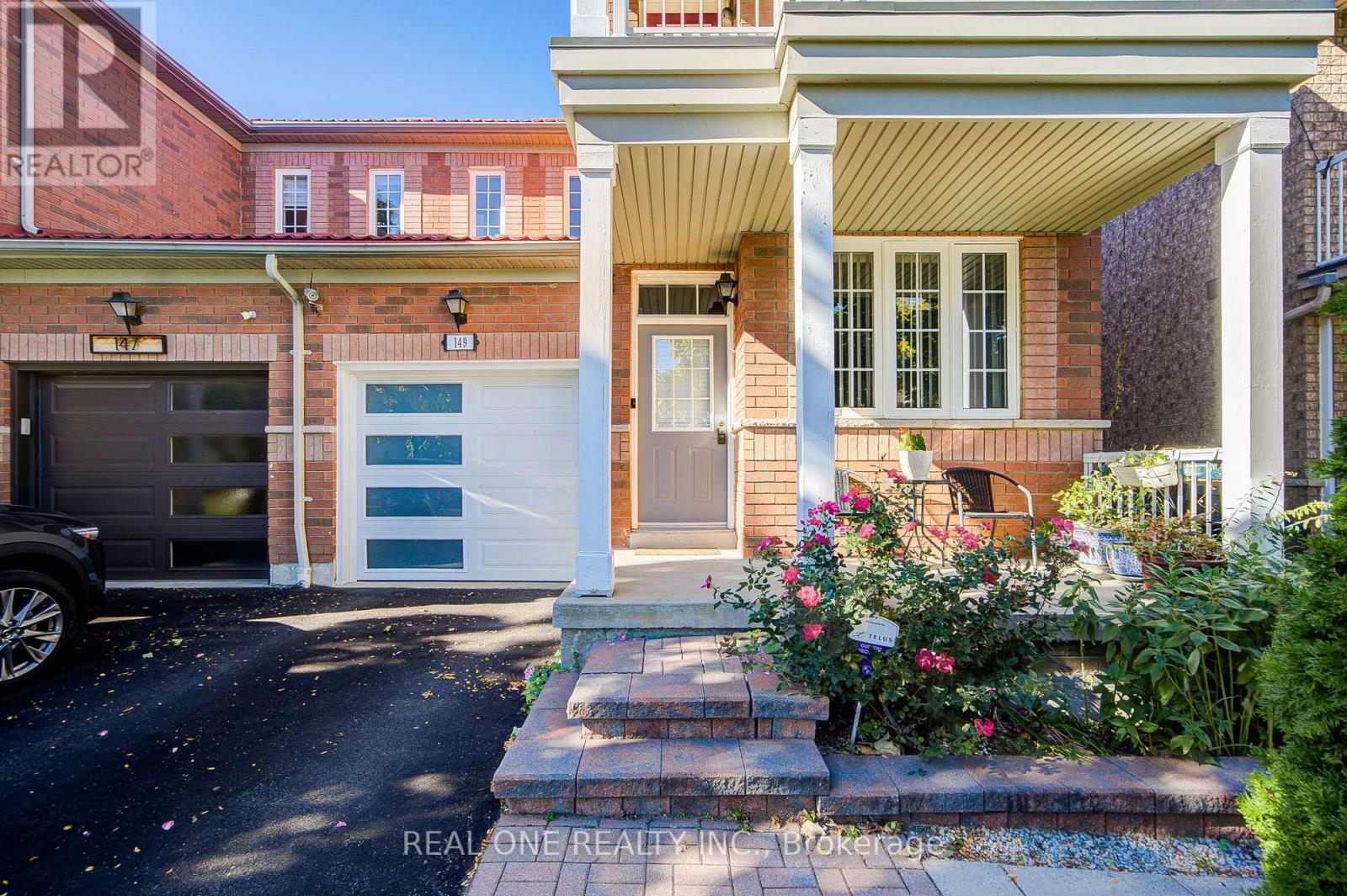 149 Paris Street, Mississauga, Ontario  L4Z 4H6 - Photo 2 - W12453321
