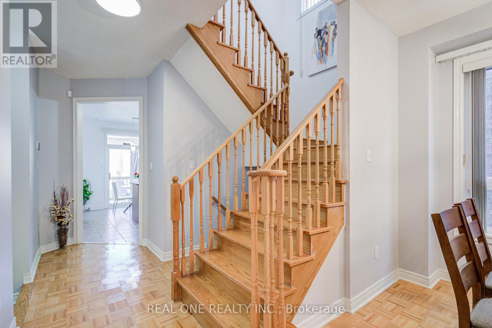 149 Paris Street, Mississauga, Ontario  L4Z 4H6 - Photo 8 - W12453321