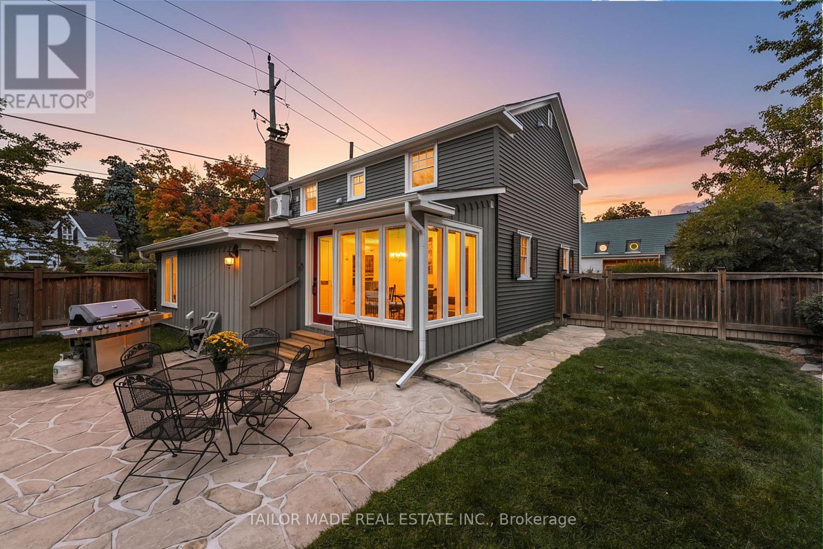 19 ISABELLA STREET, Brampton, Ontario