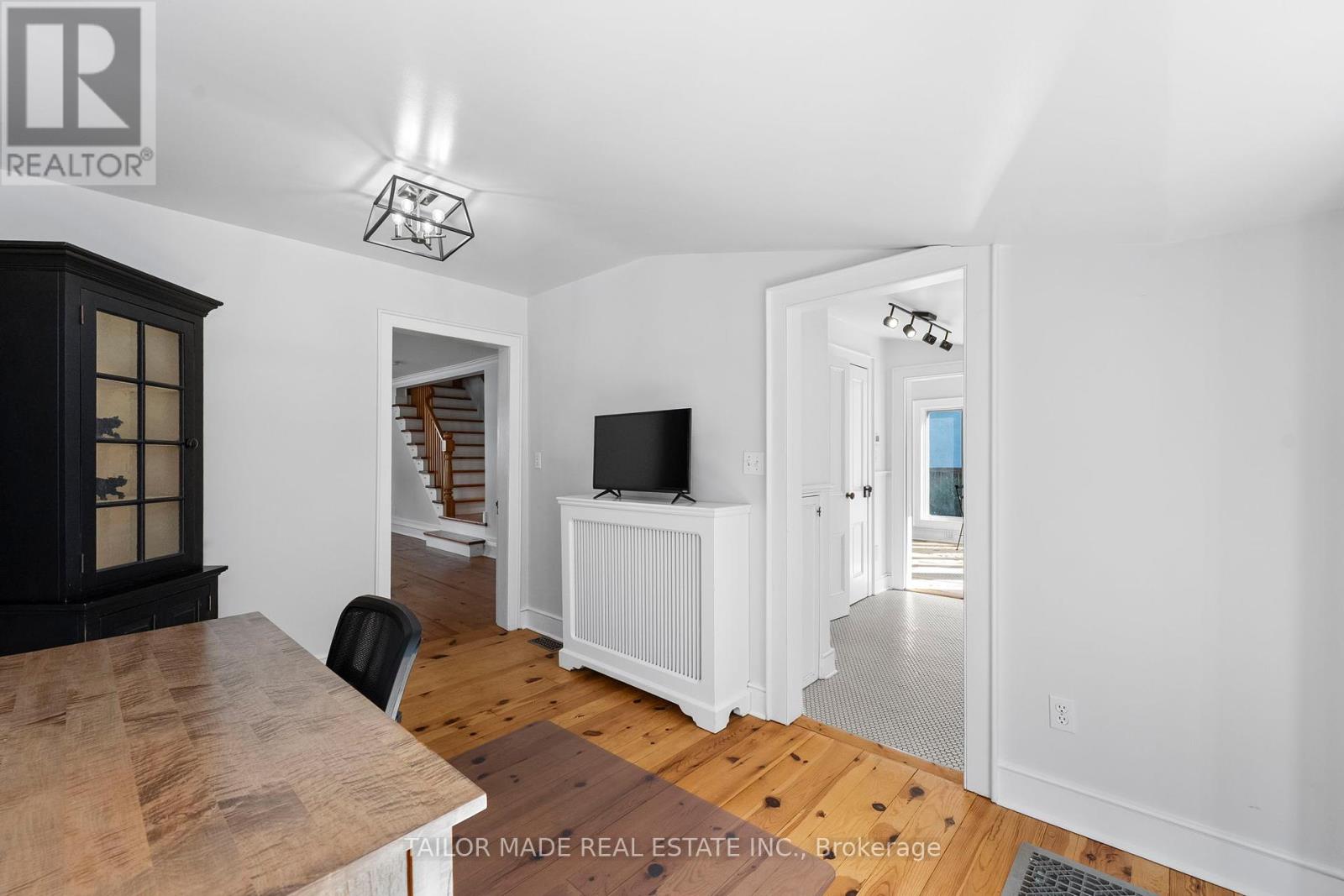 19 Isabella Street, Brampton, Ontario  L6X 1P4 - Photo 19 - W12453326