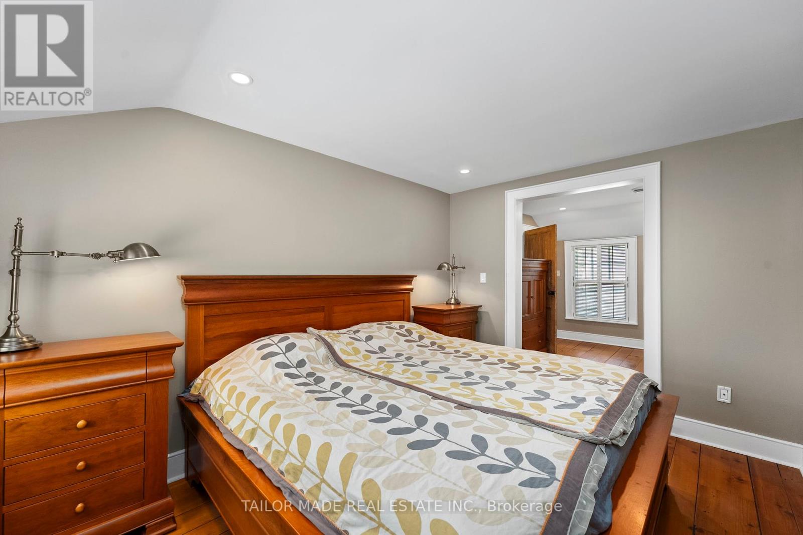 19 Isabella Street, Brampton, Ontario  L6X 1P4 - Photo 25 - W12453326