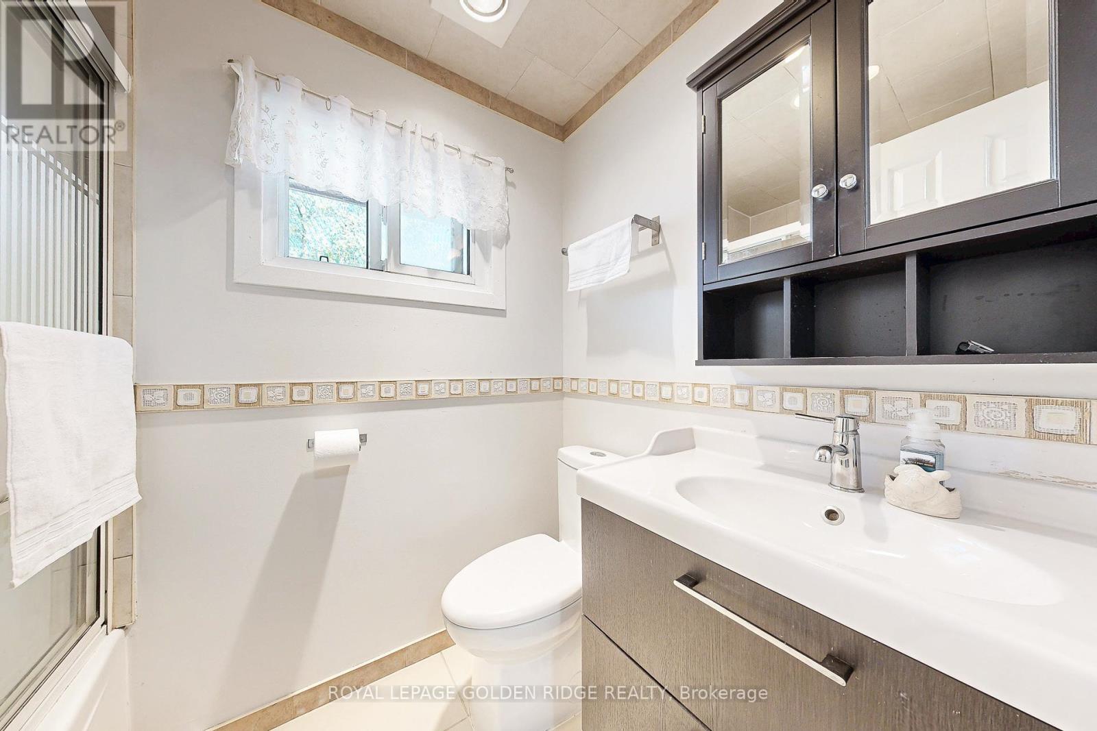 24 Hillbank Trail, Brampton, Ontario  L6S 1P6 - Photo 23 - W12453330